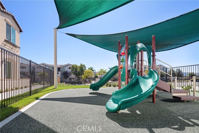 36591 Pepino Court, Wildomar CA: https://media.crmls.org/medias/21b834ab-bbfc-4b71-a21c-151dc619bb39.jpg