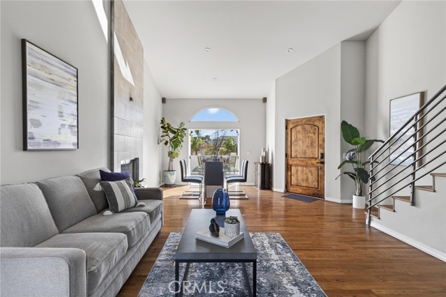 Detail Gallery Image 13 of 73 For 28 10th Ct (9th St Walkstreet), Hermosa Beach,  CA 90254 - – Beds | – Baths