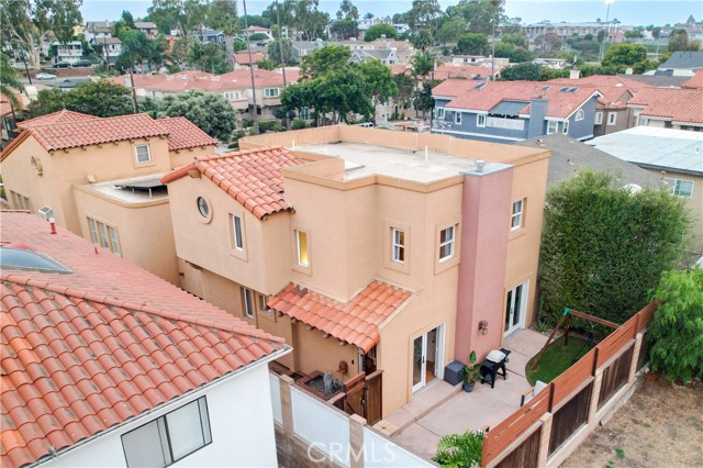 Areial View Showing Back of Unit with Private Back Yard Areial View Showing Back of Unit with Private Back Yard