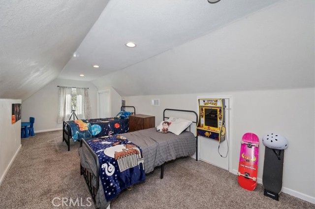 396 Log, Crestline, CA 92325