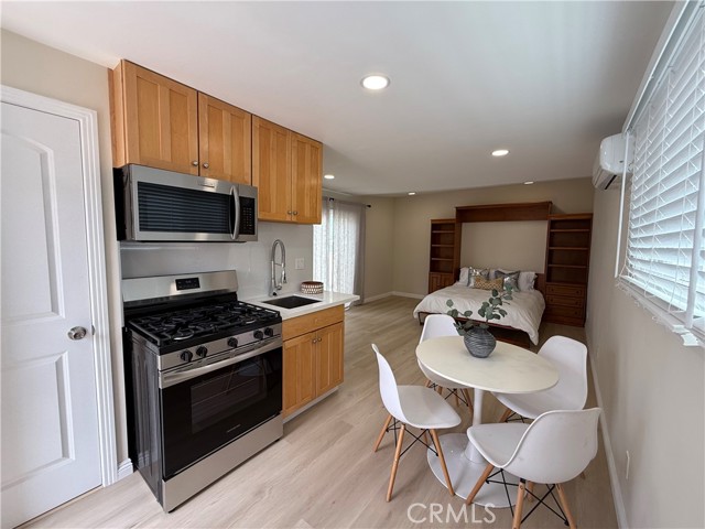 Detail Gallery Image 37 of 40 For 6161 Orange Ave, Long Beach,  CA 90805 - 3 Beds | 1/1 Baths