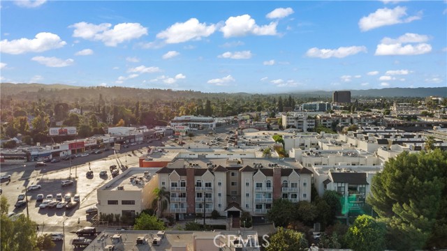 Detail Gallery Image 41 of 45 For 5135 Zelzah Ave #201,  Encino,  CA 91316 - 2 Beds | 2 Baths