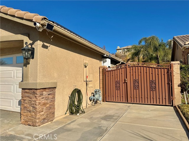 Detail Gallery Image 11 of 37 For 13441 Mesa Crest Dr, Yucaipa,  CA 92399 - 3 Beds | 2/1 Baths