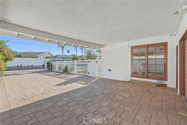 1110 E Meats Ave, Orange CA: https://media.crmls.org/medias/21bd0e8a-dd8a-4ee7-aebc-a5bf996fe1dd.jpg