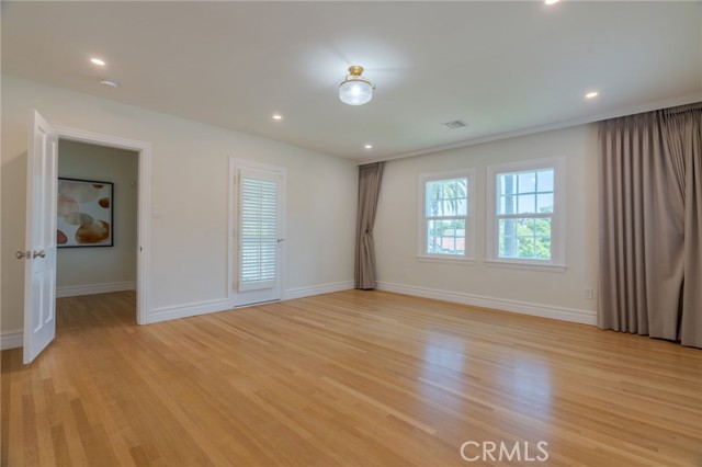 2245 E California Boulevard, San Marino CA: https://media.crmls.org/medias/21bd0f5b-0c08-4678-8eaf-4ab8fc62430e.jpg