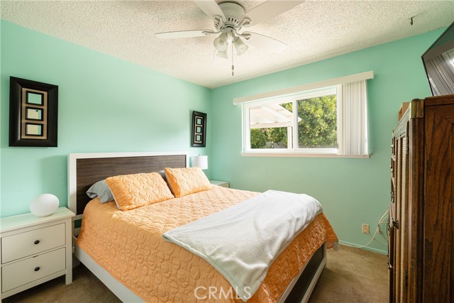 Detail Gallery Image 17 of 27 For 1124 Donner Ave, Simi Valley,  CA 93065 - 3 Beds | 2 Baths