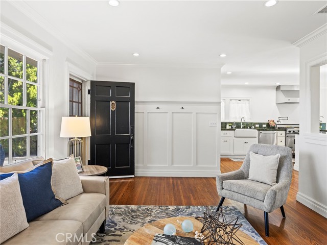 Detail Gallery Image 30 of 62 For 10404 Margate St, North Hollywood,  CA 91601 - 3 Beds | 2 Baths