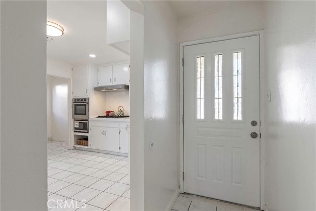 Detail Gallery Image 14 of 42 For 5817 Gary, Bakersfield,  CA 93307 - 3 Beds | 2 Baths