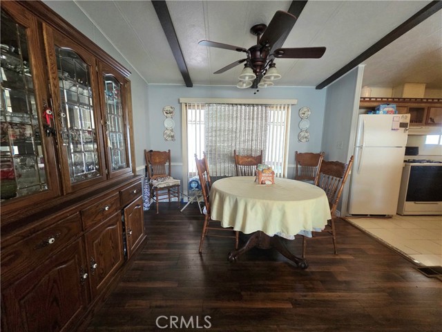Detail Gallery Image 14 of 41 For 1550 Rimpau Ave #20,  Corona,  CA 92881 - 3 Beds | 2 Baths