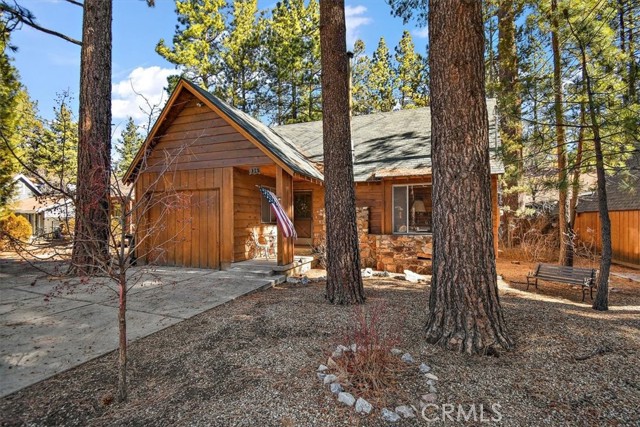 Detail Gallery Image 1 of 1 For 936 Tinkerbell Ave, Big Bear City,  CA 92314 - 2 Beds | 2 Baths