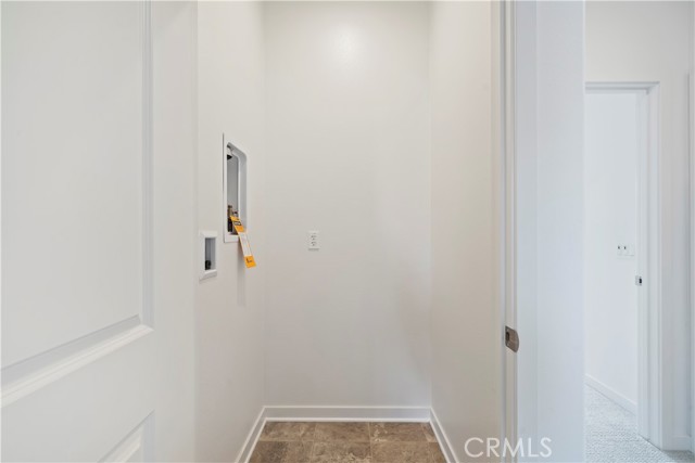 Detail Gallery Image 16 of 24 For 2590 Sprout Ln, Corona,  CA 92883 - 3 Beds | 2/1 Baths