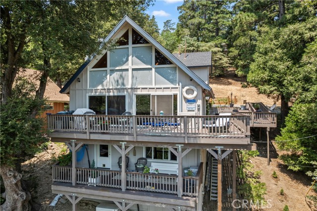 328 Wylerhorn Drive, Crestline CA: https://media.crmls.org/medias/21c0cf9b-b181-4090-8e7d-0cee6910ff88.jpg