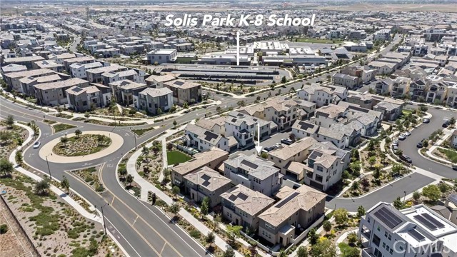 297 Lynx, Irvine CA: https://media.crmls.org/medias/21c1d5c7-50e8-49c7-880f-1080c3f7d350.jpg