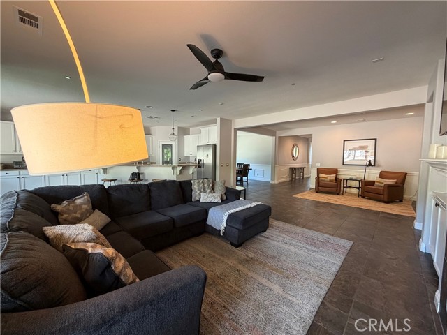 Detail Gallery Image 12 of 54 For 30902 Thimbleberry, Murrieta,  CA 92563 - 4 Beds | 3/1 Baths