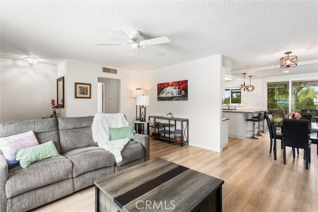 Detail Gallery Image 5 of 35 For 11616 Madison, Yucaipa,  CA 92399 - 2 Beds | 2 Baths