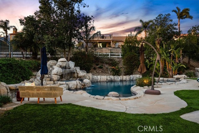 12590 Arena Drive, Rancho Cucamonga CA: https://media.crmls.org/medias/21c6c002-2f88-4c1c-8007-910a4ff16ae4.jpg