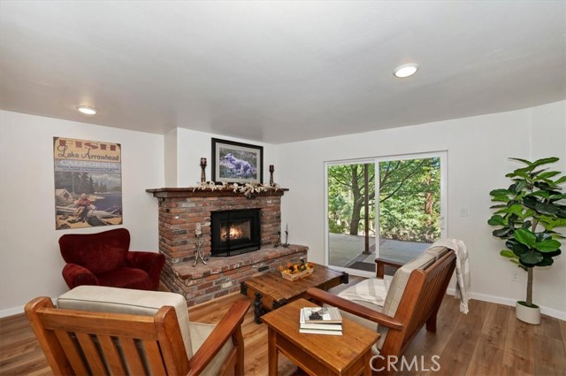260 El Dorado Drive, Lake Arrowhead, CA 92352