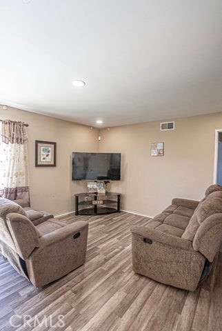 3392 Camden, Rosamond CA: https://media.crmls.org/medias/21c752ee-668f-4d27-8b2d-a47db3f6b730.jpg