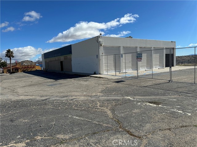 15095 7th Street, Victorville, California 92395, ,Commercial Sale,For Sale,15095 7th Street,CRIV24044327