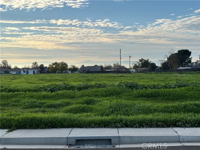 698 Hambright (Corner Hwy 32) Avenue, Orland CA: https://media.crmls.org/medias/21c80885-87f0-4fda-8bb7-5239d7215771.jpg