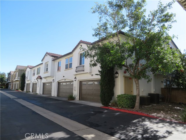 Image 3 for 15723 Parkhouse Dr #44, Fontana, CA 92336