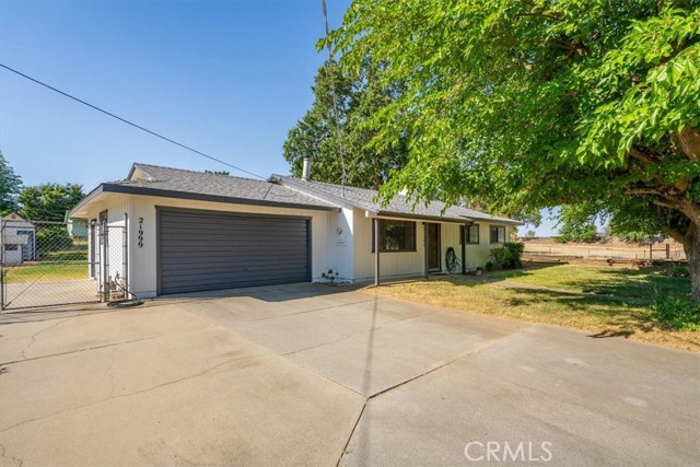 21999 Riverside Avenue, Red Bluff CA: https://media.crmls.org/medias/21ca0a8b-2b4e-4a8d-a16b-76f21f947a42.jpg