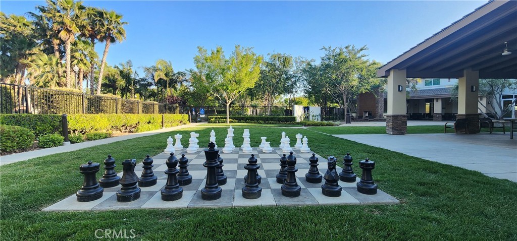 https://media.crmls.org/medias/21ca2963-bf84-41eb-b753-5b21de7f35bc.jpg?preset=X-Large
