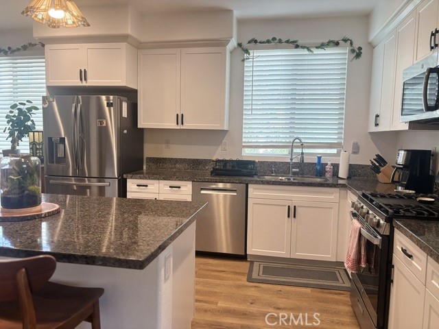 8432 Spirit, Chino CA: https://media.crmls.org/medias/21ca498b-2848-4b15-aa10-b3dfb76e2054.jpg