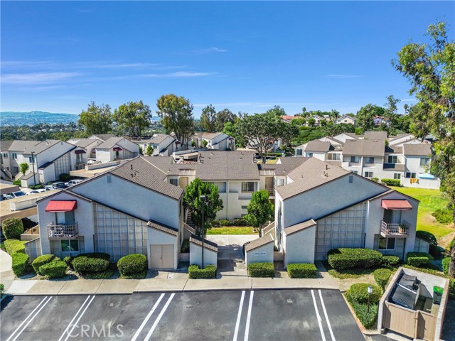 Detail Gallery Image 30 of 39 For 29142 via Cerrito #19,  Laguna Niguel,  CA 92677 - 3 Beds | 2 Baths