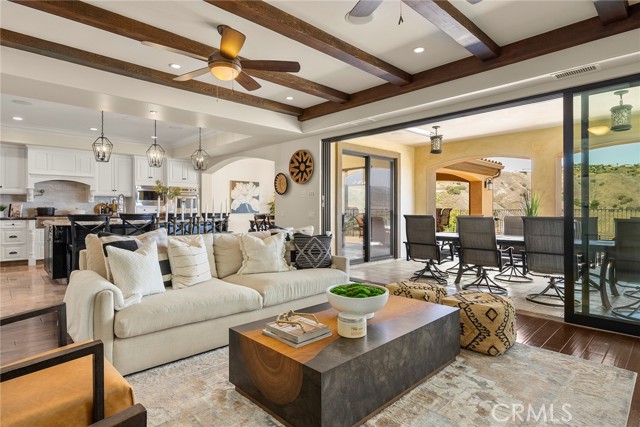 21925 Heatheridge Drive, Yorba Linda CA: https://media.crmls.org/medias/21cb0bbb-3933-4012-a93a-3aa4646cb5c2.jpg