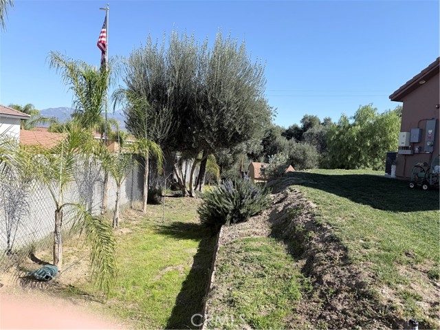 Detail Gallery Image 38 of 52 For 27370 Stonehenge, Hemet,  CA 92544 - 5 Beds | 4/1 Baths