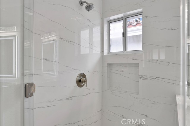 Image 30 of 41 For 520 Morningstar