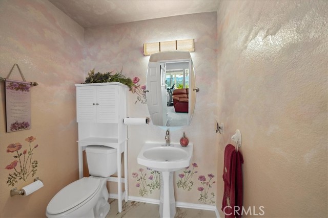 Detail Gallery Image 9 of 51 For 23825 Matador Way, Murrieta,  CA 92562 - 4 Beds | 2/1 Baths