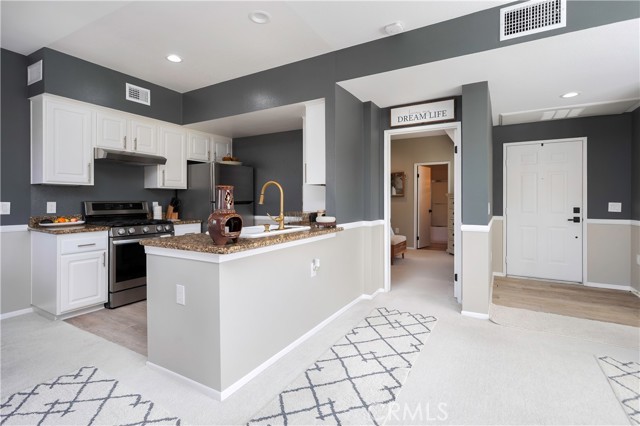 Detail Gallery Image 3 of 20 For 20000 Plum Canyon #1126,  Saugus,  CA 91350 - 1 Beds | 1 Baths