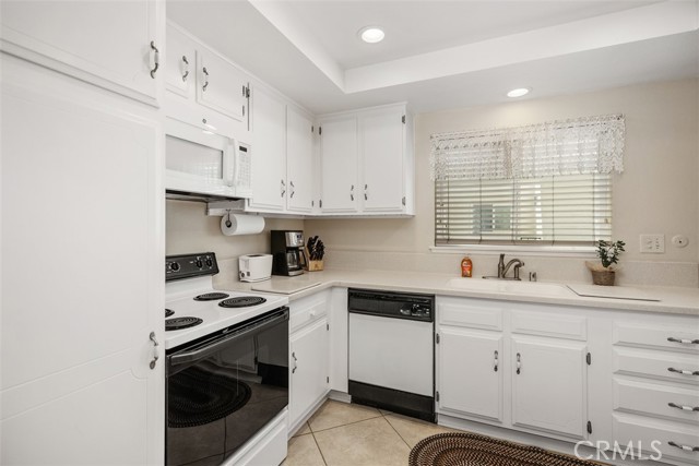 Detail Gallery Image 20 of 52 For 2388 via Mariposa West 3h,  Laguna Woods,  CA 92637 - 3 Beds | 2 Baths