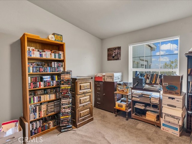Detail Gallery Image 15 of 33 For 528 Sacramento Rd, Pinon Hills,  CA 92372 - 4 Beds | 3 Baths