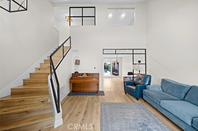 Detail Gallery Image 6 of 42 For 12259 Mint Ct, Rancho Cucamonga,  CA 91739 - 3 Beds | 2/1 Baths