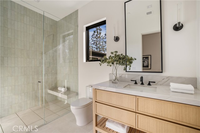 Detail Gallery Image 32 of 41 For 24341 Rolling View Rd, Hidden Hills,  CA 91302 - 7 Beds | 9/2 Baths