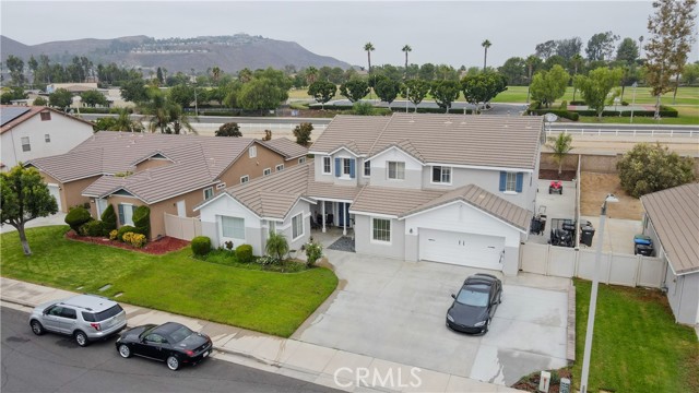 17581 Cedarwood Drive, Riverside CA: https://media.crmls.org/medias/21cd6649-aa45-45d2-83a5-74f0a0d9099f.jpg