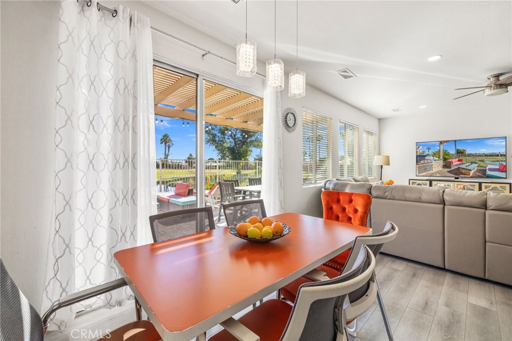 MLS #OC25249506 image #16