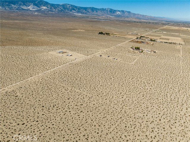 Detail Gallery Image 6 of 9 For 767 Foothill Rd, Lucerne Valley,  CA 92356 - – Beds | – Baths