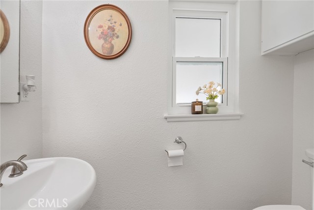 16208 Heathfield Drive, Whittier CA: https://media.crmls.org/medias/21ce031d-867d-4efa-9449-16e7ca5b913a.jpg