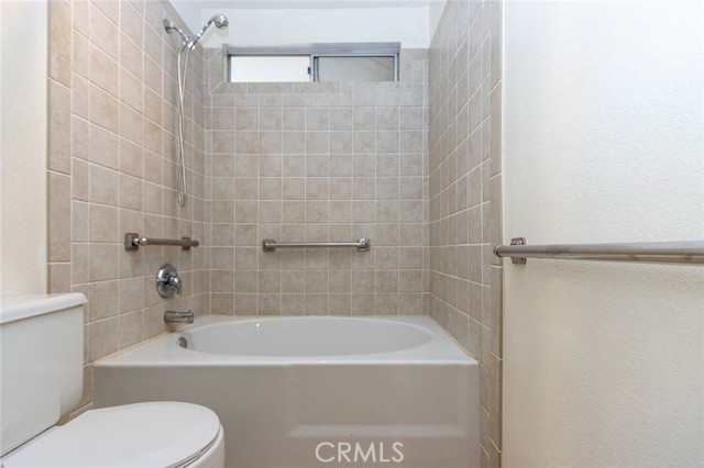 Detail Gallery Image 27 of 39 For 27448 Outrigger Ln, Helendale,  CA 92342 - 2 Beds | 2 Baths