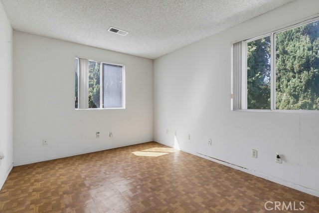 6491 East Saddle photo 31