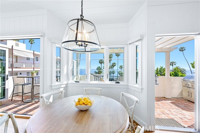 Detail Gallery Image 6 of 43 For 360 Cliff, Laguna Beach,  CA 92651 - 3 Beds | 3 Baths