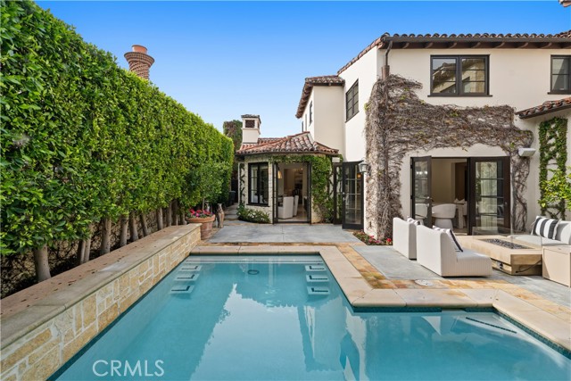 Detail Gallery Image 56 of 66 For 110 via Trieste, Newport Beach,  CA 92663 - 5 Beds | 5/1 Baths