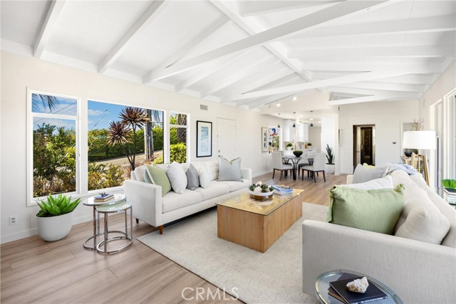 Detail Gallery Image 10 of 70 For 1961 Temple Hills Dr, Laguna Beach,  CA 92651 - 4 Beds | 4 Baths