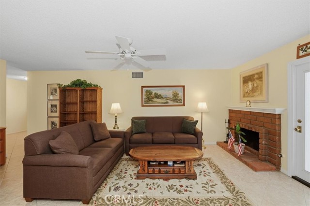 Detail Gallery Image 13 of 40 For 2384 Corydon, Norco,  CA 92860 - 4 Beds | 2 Baths