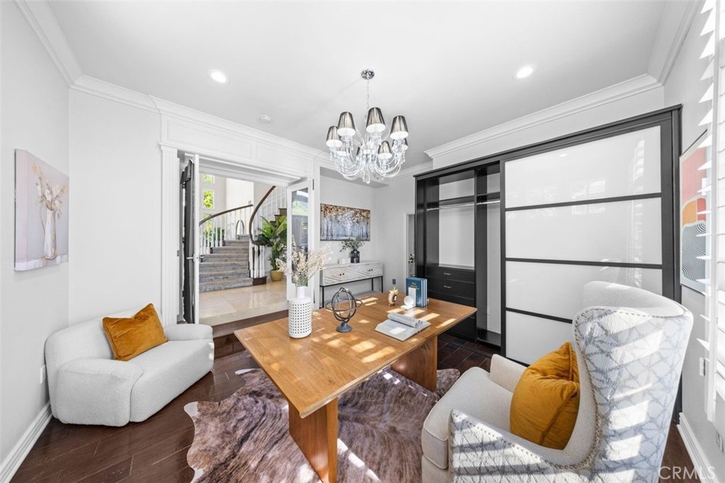 MLS #OC25258799 image #9