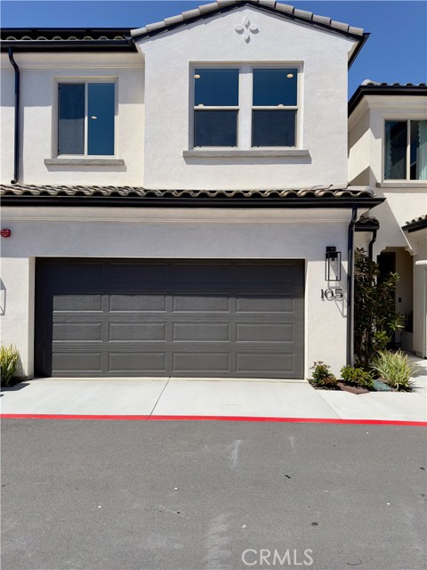 Detail Gallery Image 1 of 41 For 17532 Cameron Ln, Huntington Beach,  CA 92647 - 3 Beds | 2/1 Baths